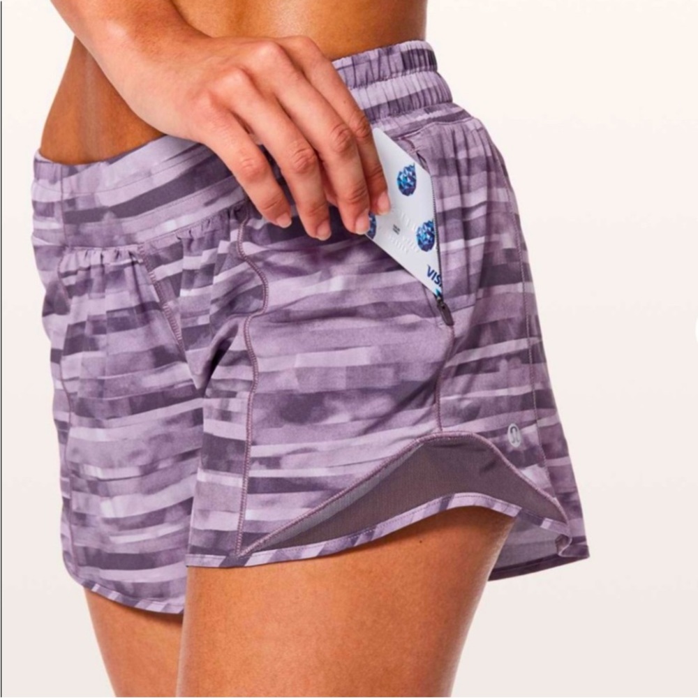 Lululemon Hotty Hot Smoked Mulberry 4” Shorts 4